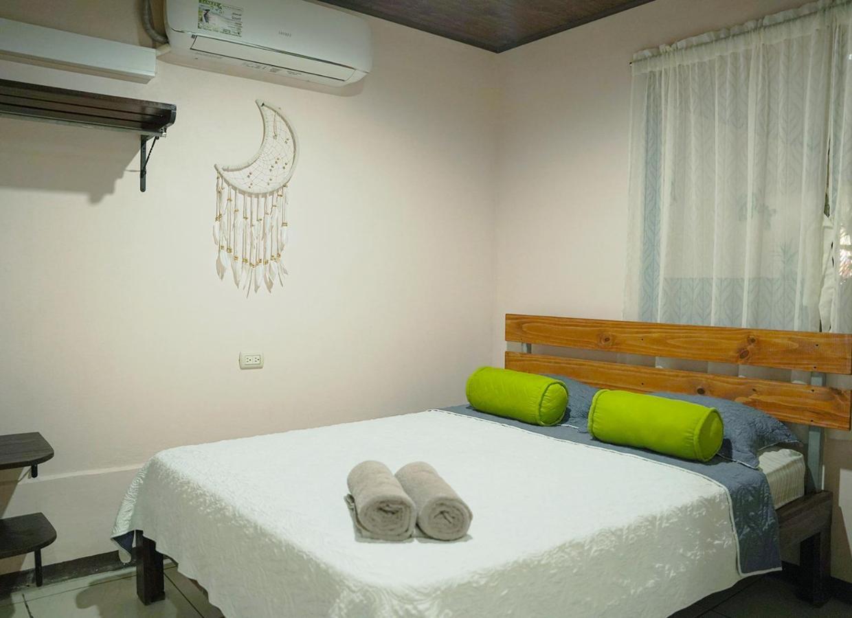 Apartamentos Y Studios Brisas Del Mar Santa Teresa Playa Santa Teresa  Buitenkant foto