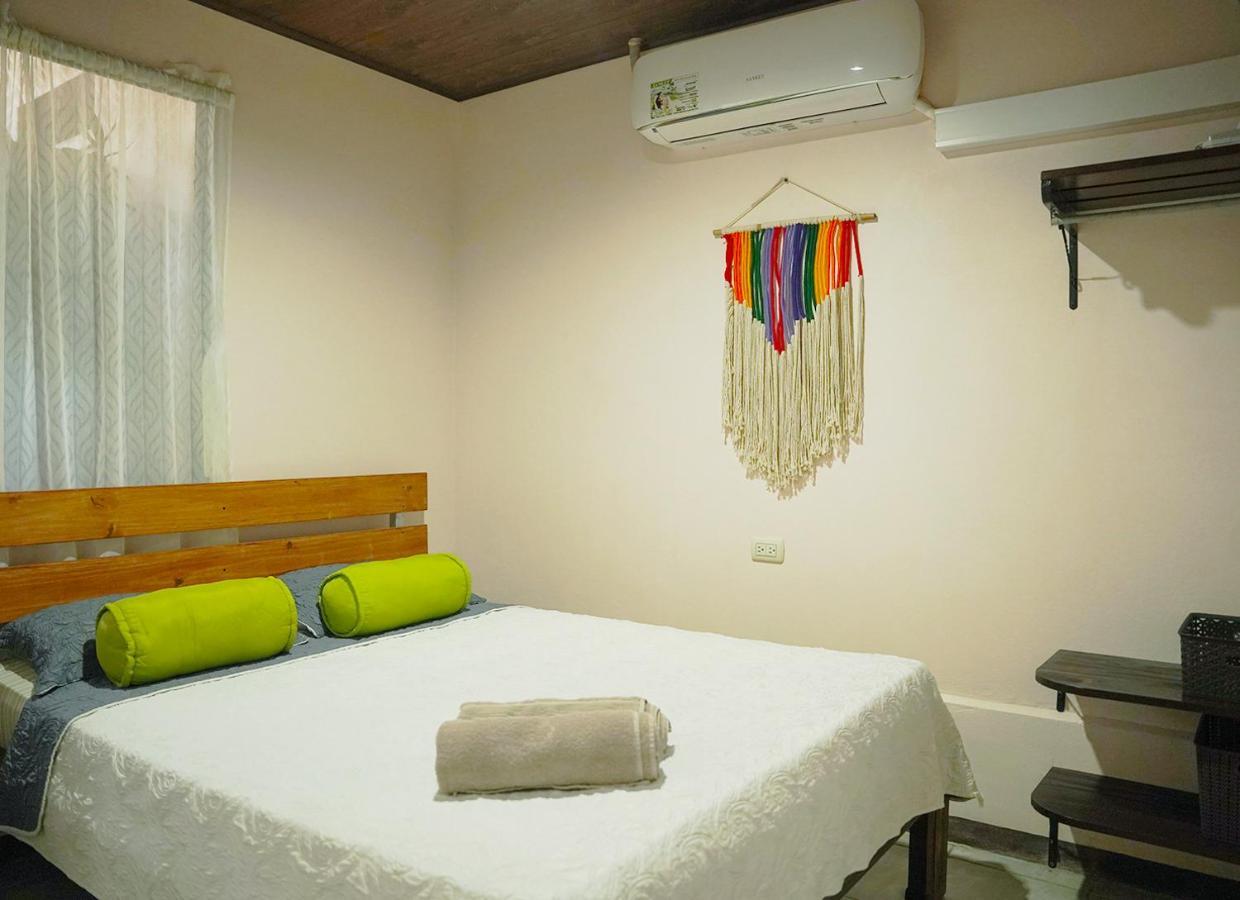 Apartamentos Y Studios Brisas Del Mar Santa Teresa Playa Santa Teresa  Buitenkant foto